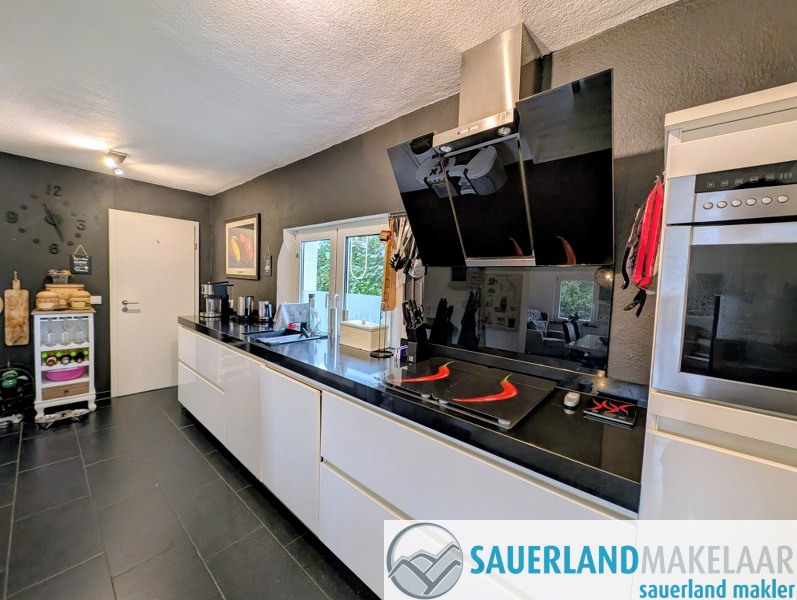 Op 5 minuten van Winterberg: Royale eengezinswoning met dubbele garage en tuin 5