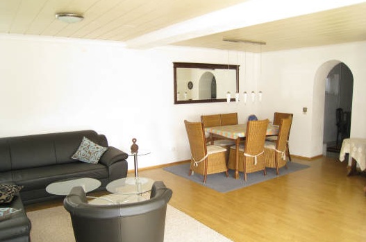 Woning met 2 appartementen in Winterberg-Heidedorf 5