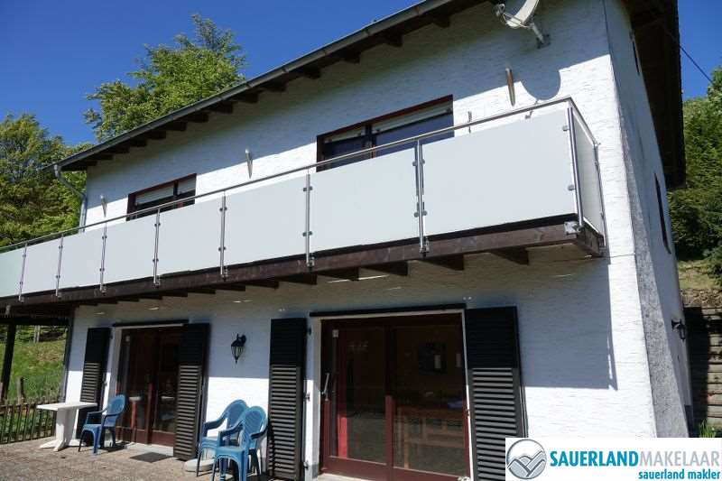 VERKOCHT Vrijstaand huis met panoramisch uitzicht nabij Willingen 5