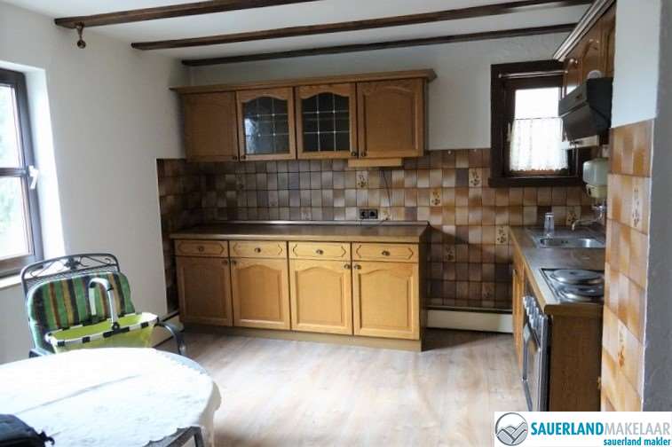 VERKOCHT Leuk vrijstaand huis in Bömighausen 5