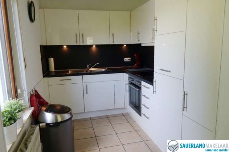 VERKOCHT Prachtig gelegen, vrijstaand huis in Ottlar nabij Willingen 5