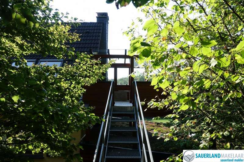 VEKOCHT prachtig, vrijstaand huis met uitzicht in Düdinghausen 5