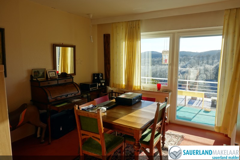 VERKOCHT Mooi gelegen woonhuis Brilon met panorama uitzicht 6