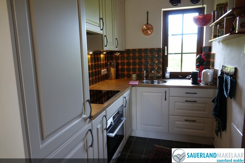 VERKOCHT Mooi huis met prachtig uitzicht in Rengershausen 6