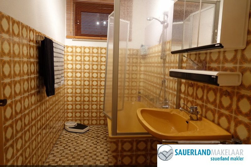 VERKOCHT Sfeervol 2 kamerappartement in Niedersfeld met uitzicht 6