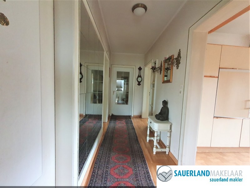 Ruim, vrijstaand huis met appartement in Niedersfeld 6