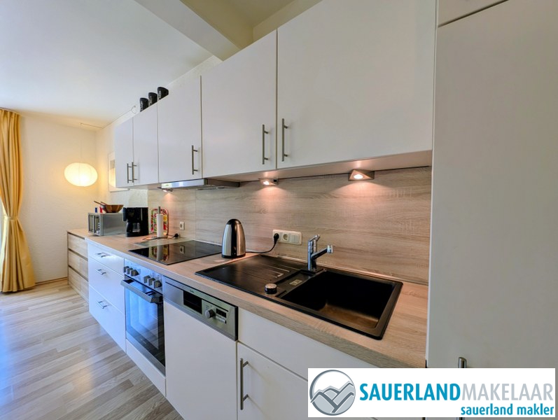 Zonnig appartement van 74 m² in Schwalefeld – stijlvol wonen met zuidbalkon & gemoderniseerd interieur 6
