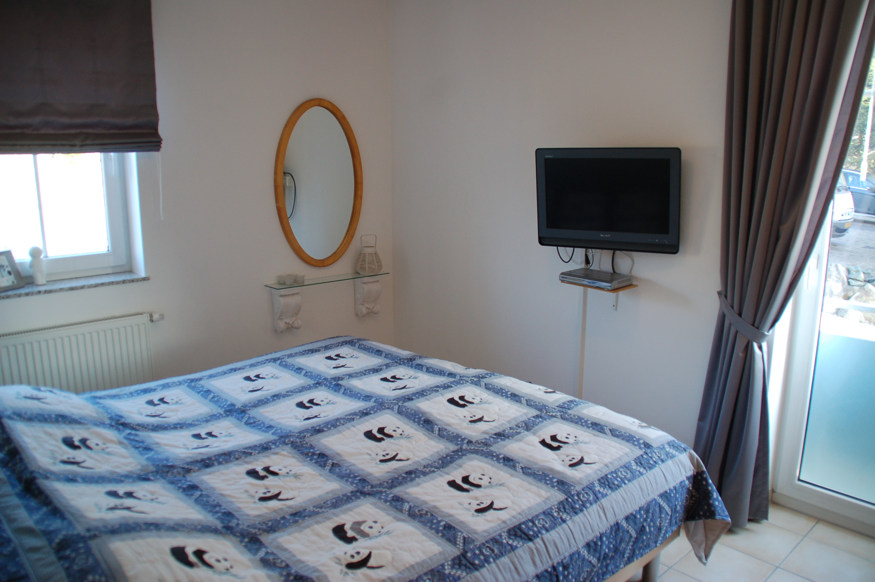 Ruim 3-kamerappartement met prachtig uitzicht, Neuastenberg 6