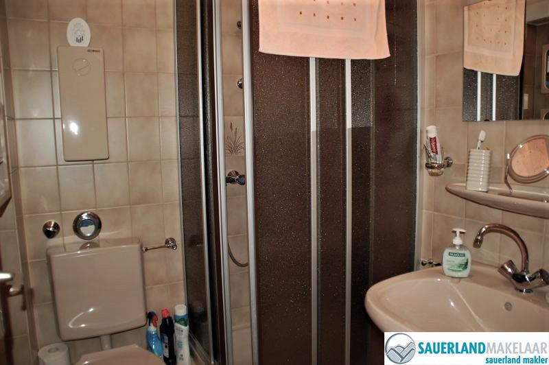 Ruim 3 kamerappartement in Usseln met mooi uitzicht 6