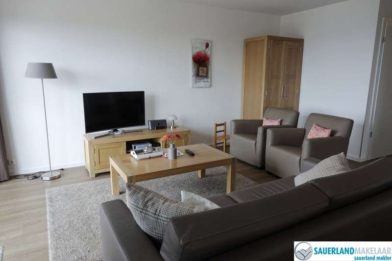 VERKOCHT Prachtig gelegen, rendementsobject in Neuastenberg 6