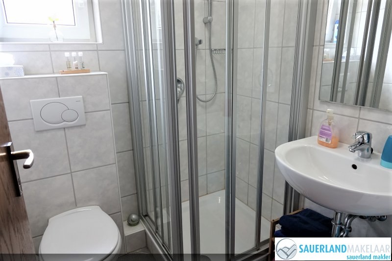 VERKOCHT-Leuk 3 kamerappartement Schwalefeld 7