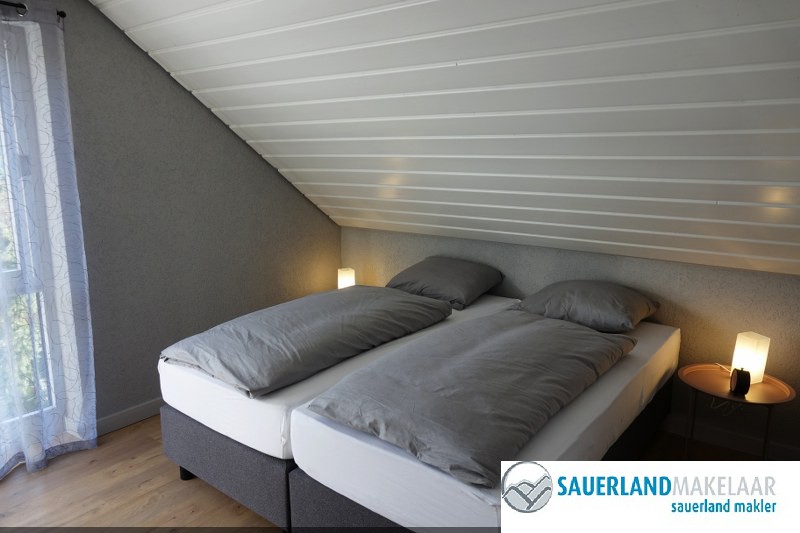 Gerenoveerd 3 kamerappartement met panorama uitzicht 7