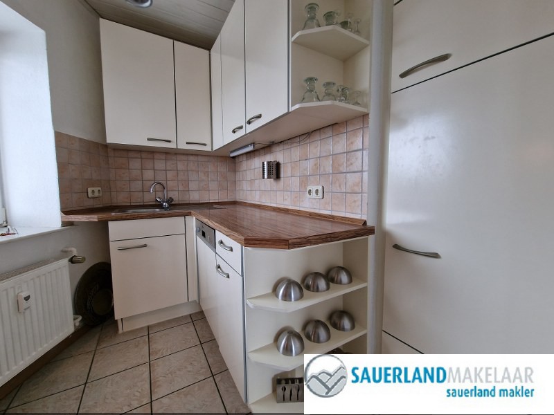 Ruim 4 kamerappartement met groot terras in Düdinghausen 7