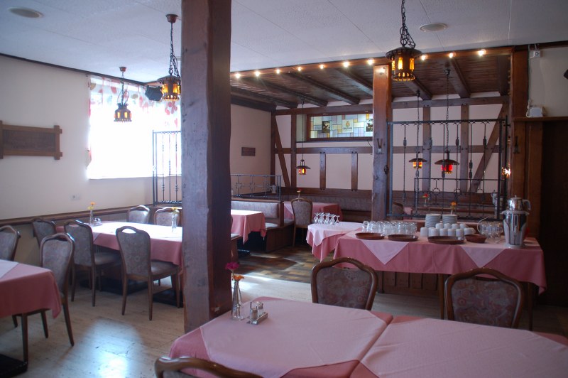 Mooi gelegen hotel met bar en restaurant nabij Schmallenberg 7