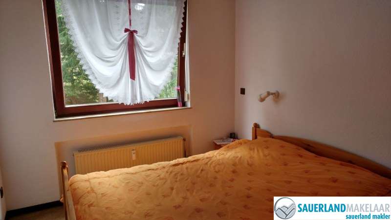Leuk 4-kamerappartement met uitzicht in Schwalefeld 7