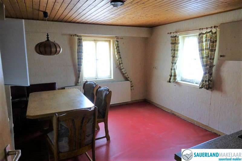 VERKOCHT Opknapper in Düdinghausen zoekt handige klusser 7