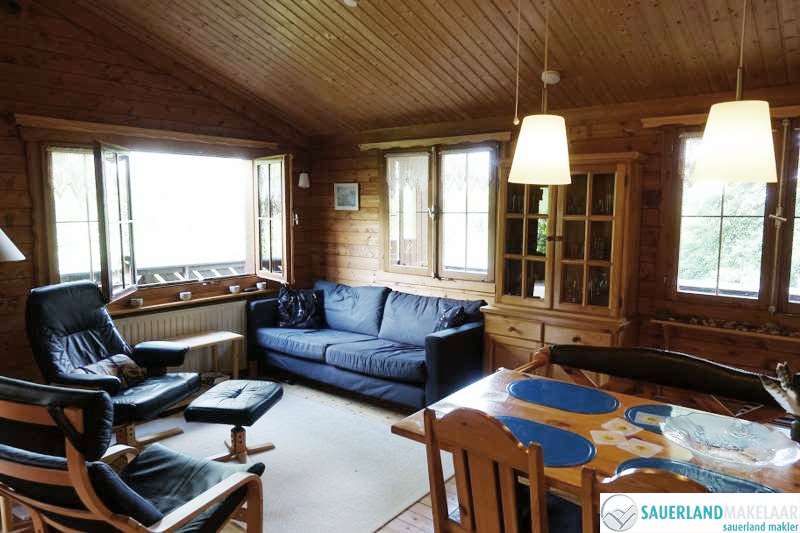 VERKOCHT Vrijstaand huis met prachtig uitzicht in Ottlar 7