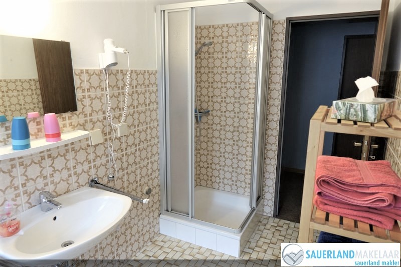VERKOCHT-Mooi 4 kamerappartement Schwalefeld 8
