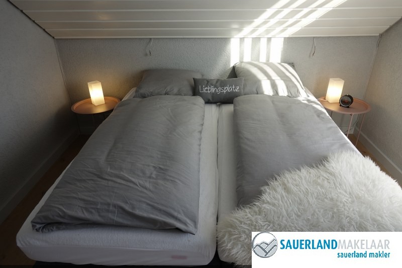Gerenoveerd 3 kamerappartement met panorama uitzicht 8