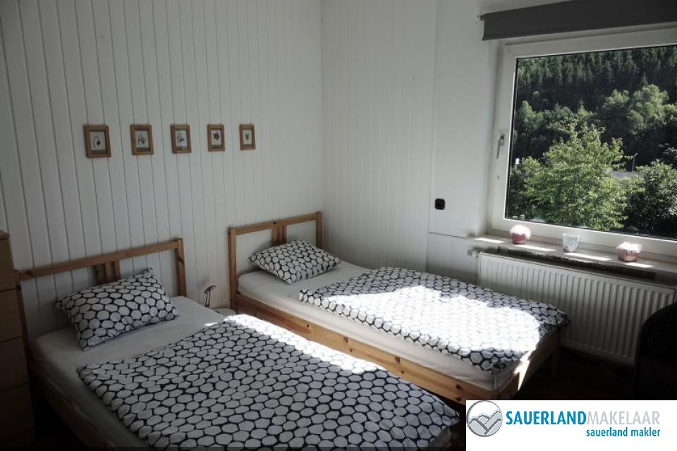 Prachtig gelegen, vrijstaand woonhuis in Brilon Wald 8