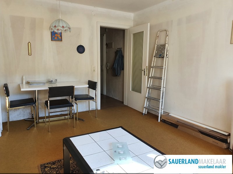 Rustig gelegen ruim appartement met uitzicht en zwembad 8