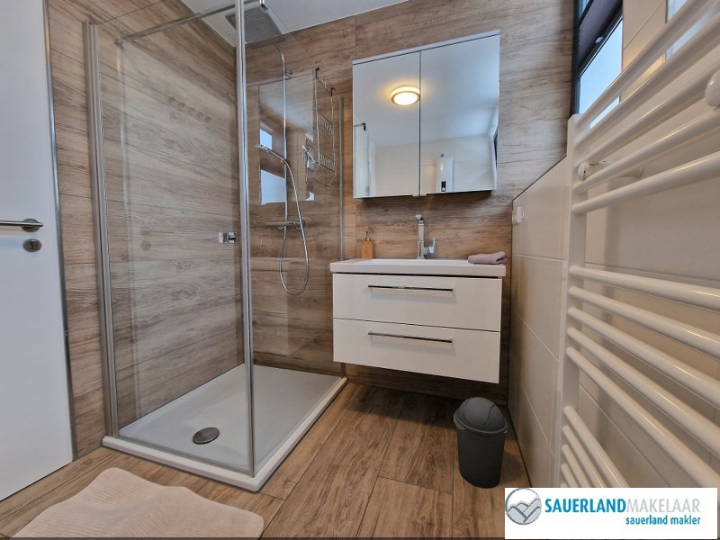 Prachtig gelegen en sfeervol 3 kamerappartement in Elpe 8
