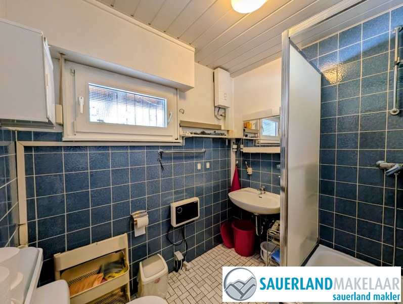 Unieke ligging direct naast het Diemelsee 8