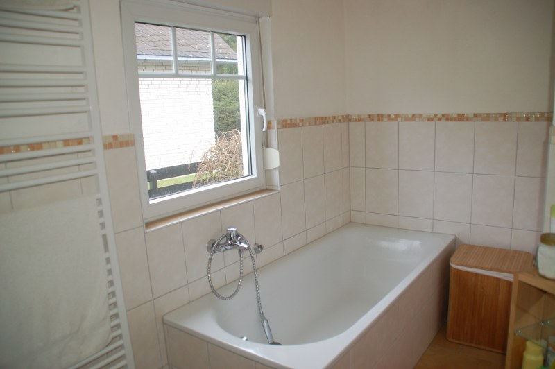 Vrijstaand huis met tuin en uitzicht in Elleringhausen 8