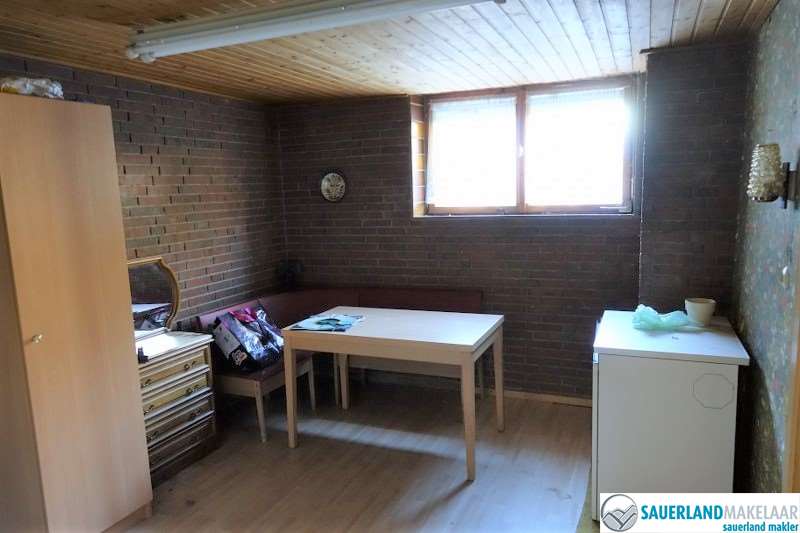 VERKOCHT Opknapper in Düdinghausen zoekt handige klusser 8