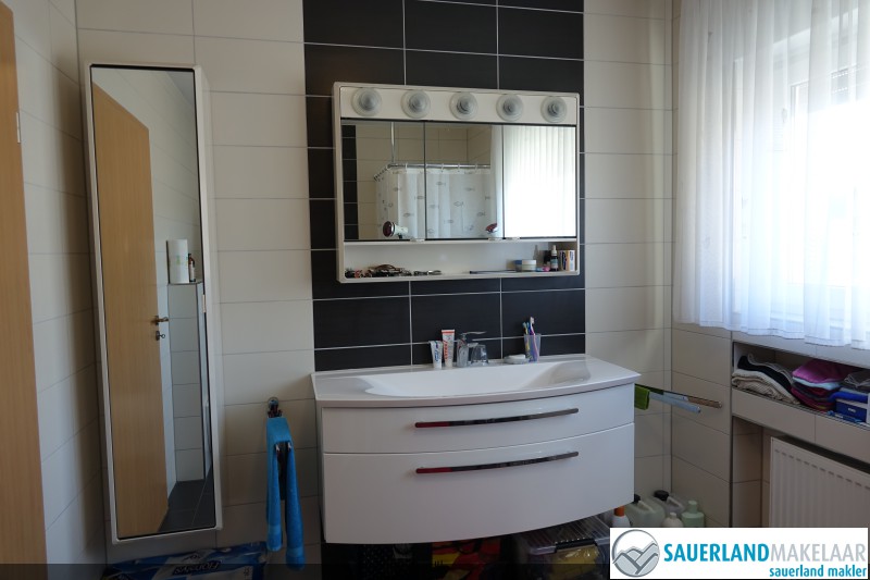 VERKOCHT Mooi gelegen woonhuis Brilon met panorama uitzicht 9