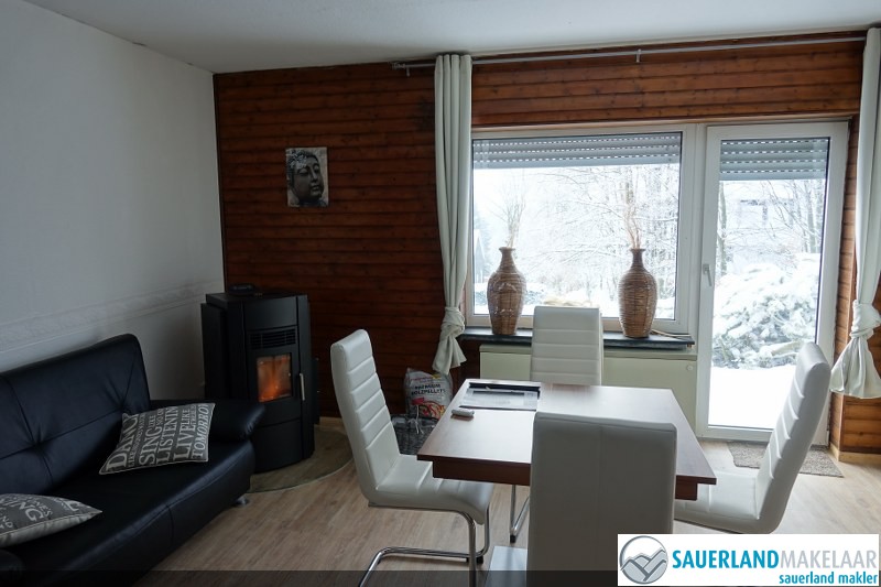 VERKOCHT Prachtig gelegen woonhuis met appartement Altastenberg 9