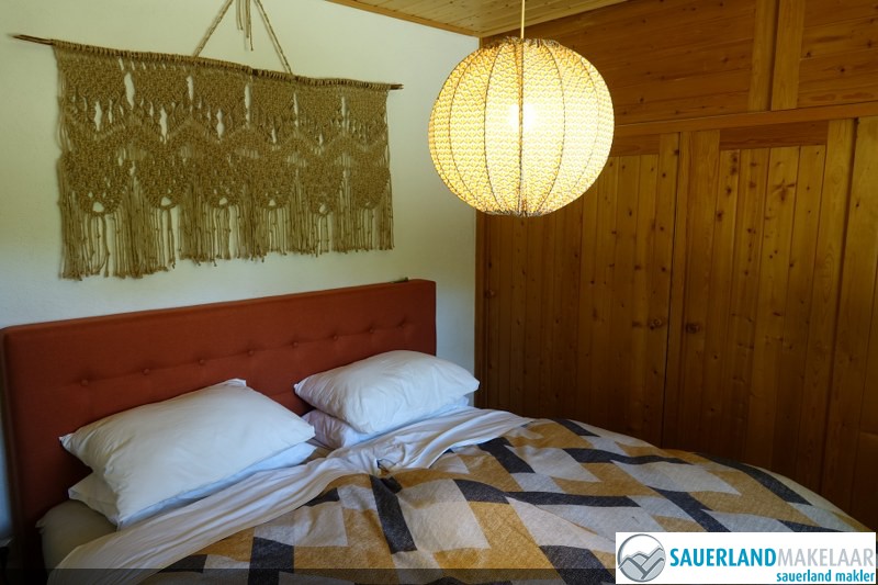 VERKOCHT Mooi huis met prachtig uitzicht in Rengershausen 9