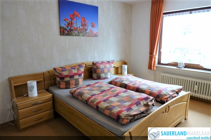 VERKOCHT-Mooi 4 kamerappartement Schwalefeld 9