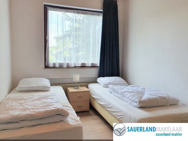 Sfeervol 4 kamerappartement Schwalefeld met mooi uitzicht 9