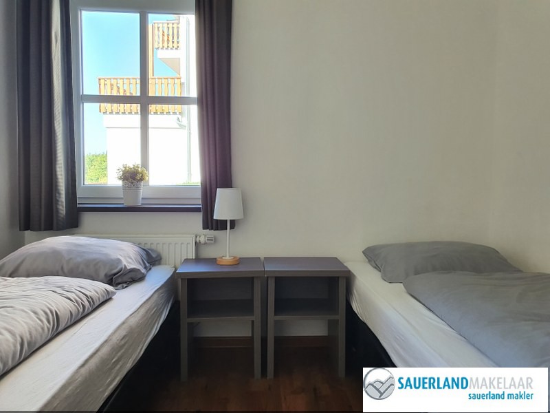 Rustig gelegen 3 kamerappartement met uitzicht in Neuastenberg 9