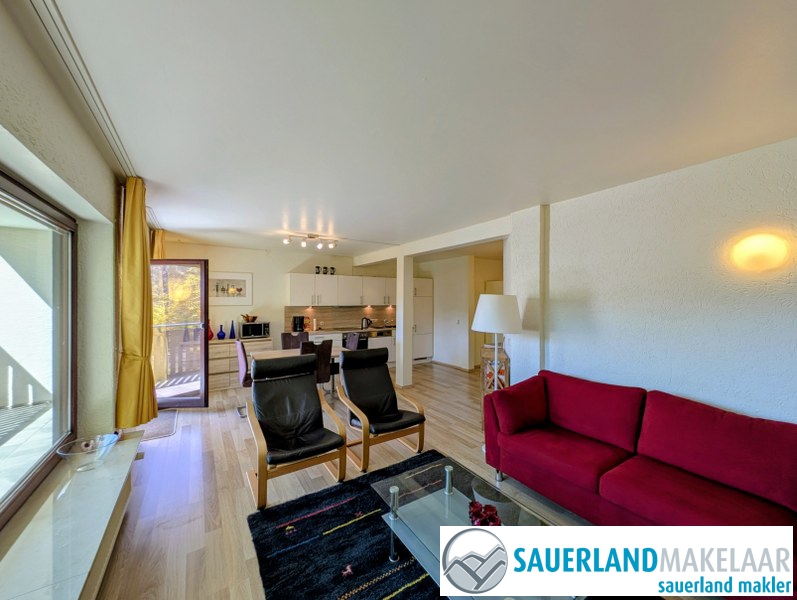 Zonnig appartement van 74 m² in Schwalefeld – stijlvol wonen met zuidbalkon & gemoderniseerd interieur 9