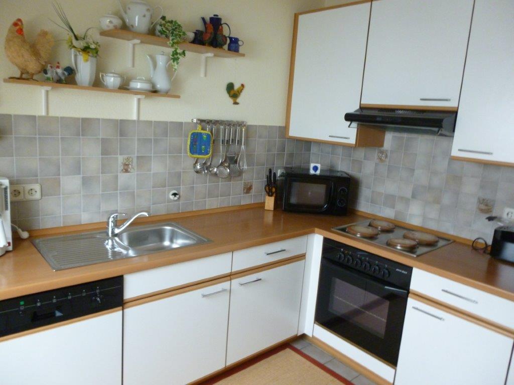 Woonhuis met grote tuin en 2 appartementen in Bruchhausen  9