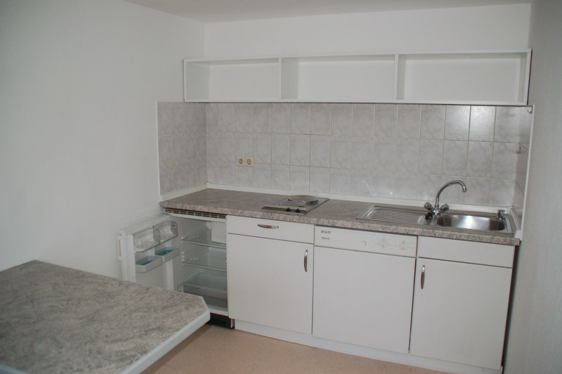 Ruim pand met historie en 3 appartementen in Usseln 9