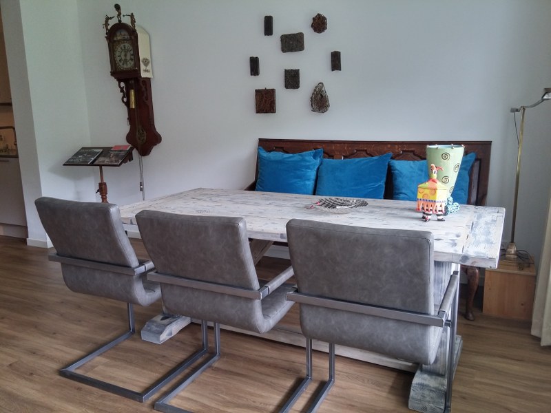 Ruim, modern 4 kamerappartement aan de skipiste Winterberg 9