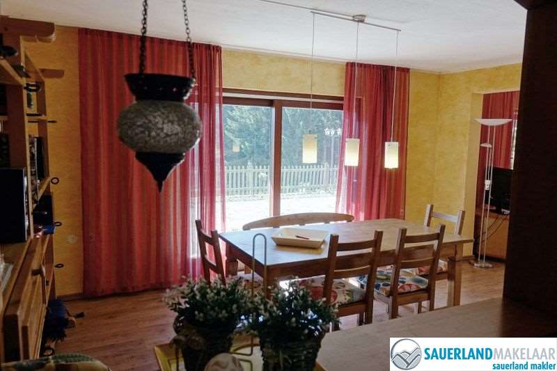 VERKOCHT Vrijstaand huis met panoramisch uitzicht nabij Willingen 9