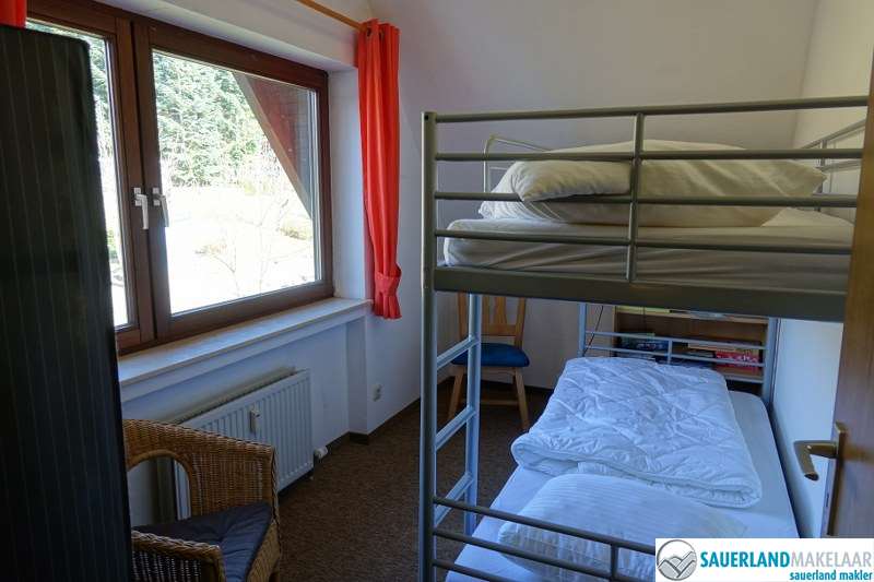 VERKOCHT Ruim appartement op loopafstand piste Neuastenberg 9