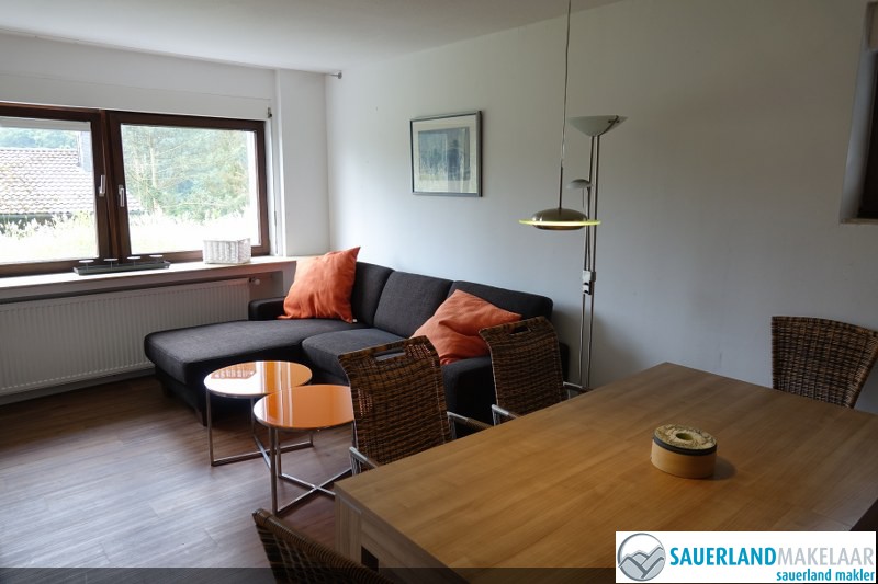 VERKOCHT-Prachtig, vrijstaand huis met tuin, balkon in Bömighausen 10