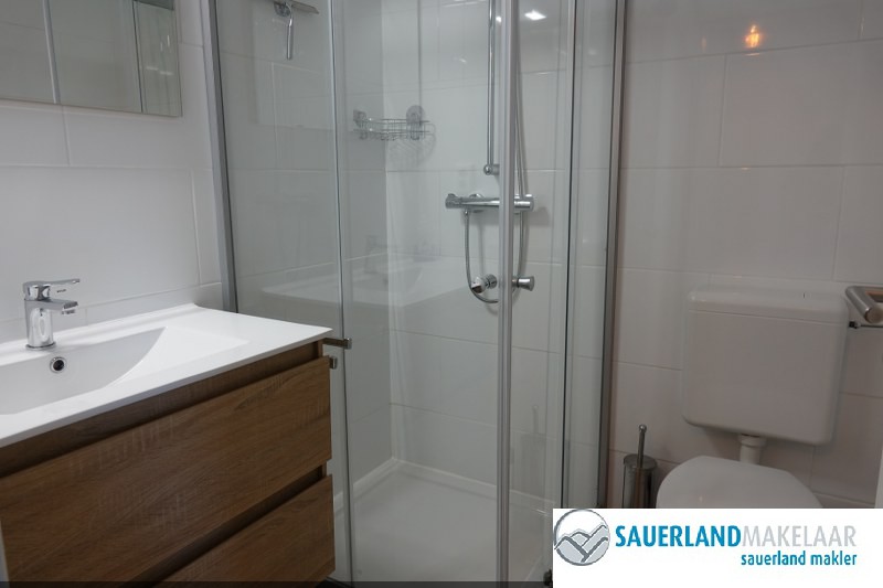 Modern 3 kamerappartement in Niedersfeld met balkon en uitzicht 10
