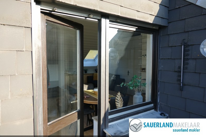 Gerenoveerd 3 kamerappartement met panorama uitzicht 10