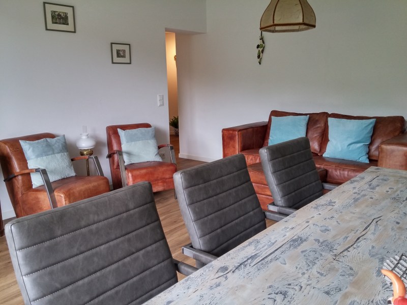 Ruim, modern 4 kamerappartement aan de skipiste Winterberg 10