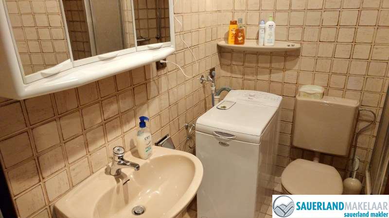 Leuk 4-kamerappartement met uitzicht in Schwalefeld 10