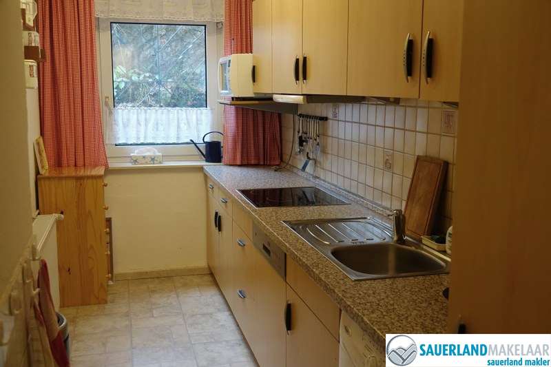 VERKOCHT vakantiehuis met een prachtig uitzicht bij de Diemelsee 10