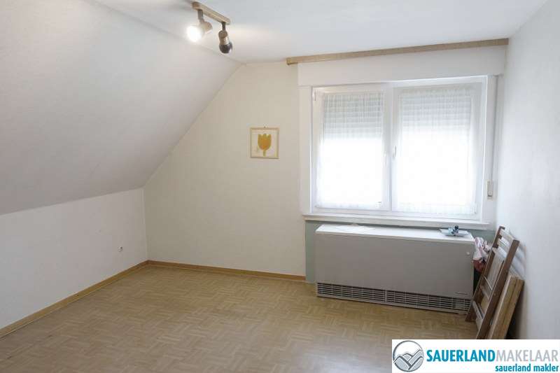 VERKOCHT vrijstaand huis in Grönebach met garage 10
