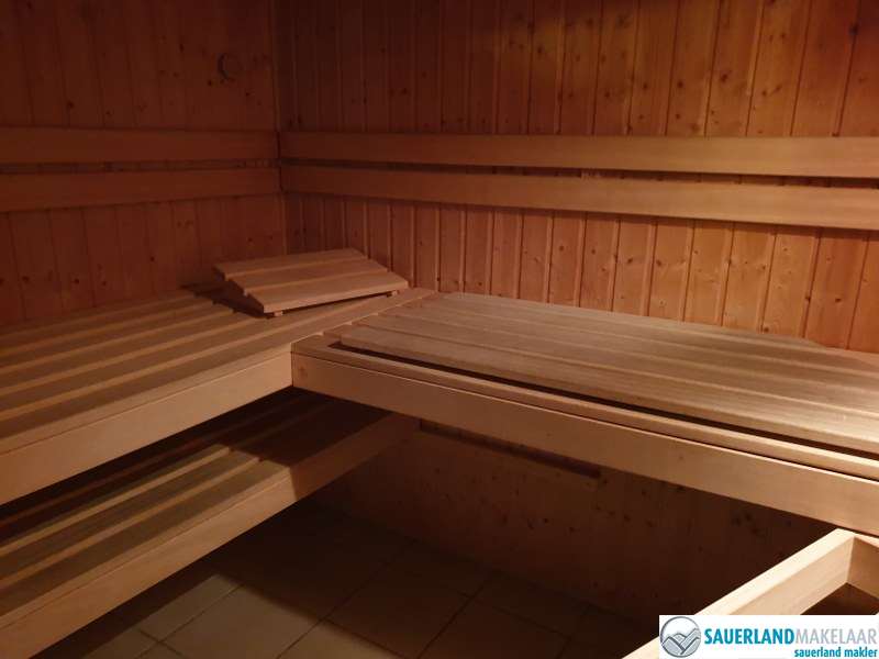 VERKOCHT Prachtig gelegen 3 kamerappartement in Schwalefeld 11