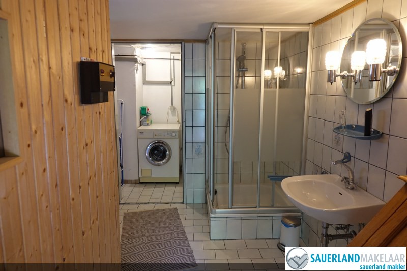 VERKOCHT Mooi huis met prachtig uitzicht in Rengershausen 11